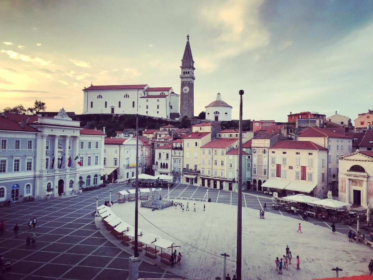 Apartment Rey Piran Bagian luar foto